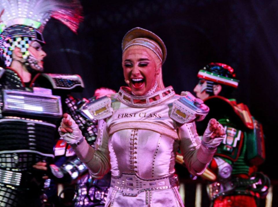 Sydnie on stage in Starlight Express