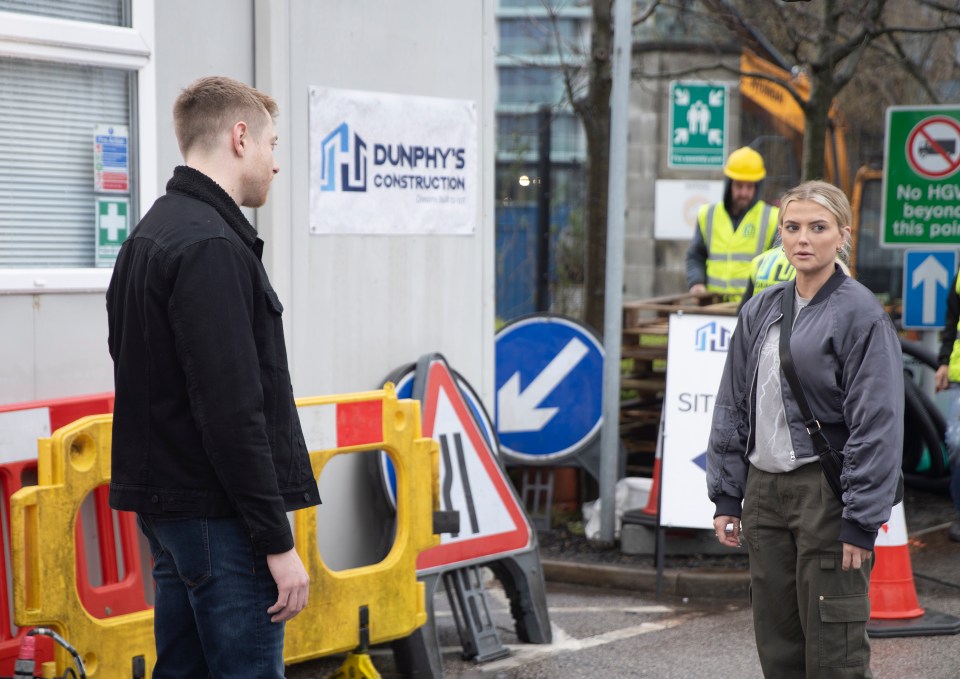 Bethany Platt is left terrified after she comes face to face with abuser Nathan Curtis in Coronation Street