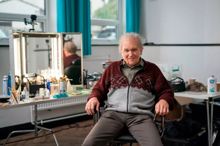 A top comedian looked unrecognisable as he transformed into a grey-haired old man for a new season of his Dave sitcom