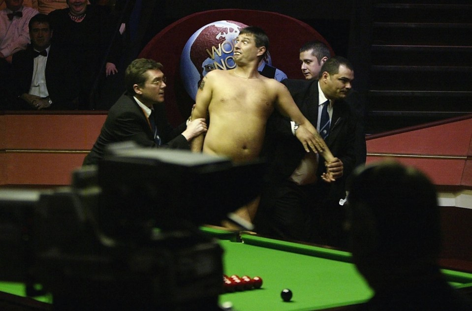 A streaker derailed Paul's first World Championship final in 2004