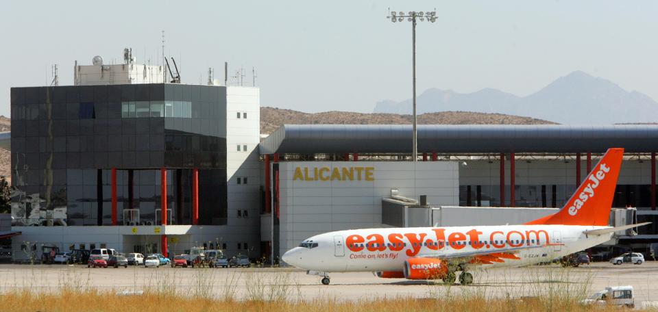 Spanish police were waiting on the tarmac at Alicante airport