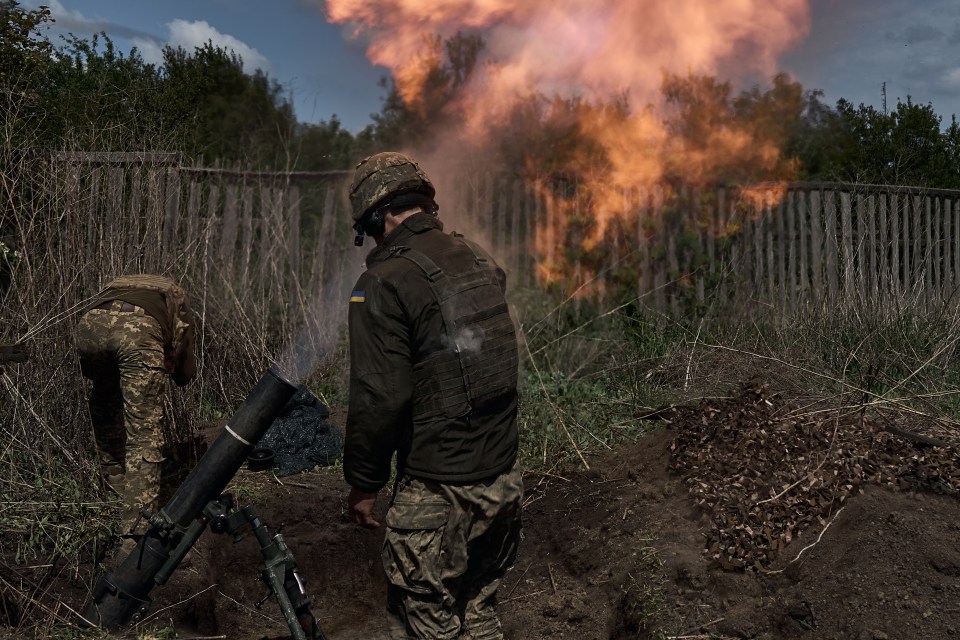 Ukrainian soldiers take part in assault training