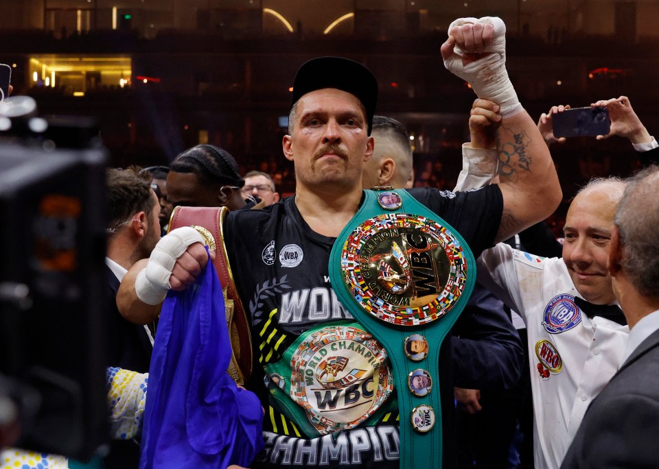 Oleksandr Usyk was crowned the undisputed heavyweight champion of the world