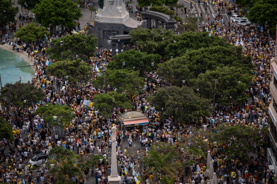 Large crowds have been building ahead of the busier summer months