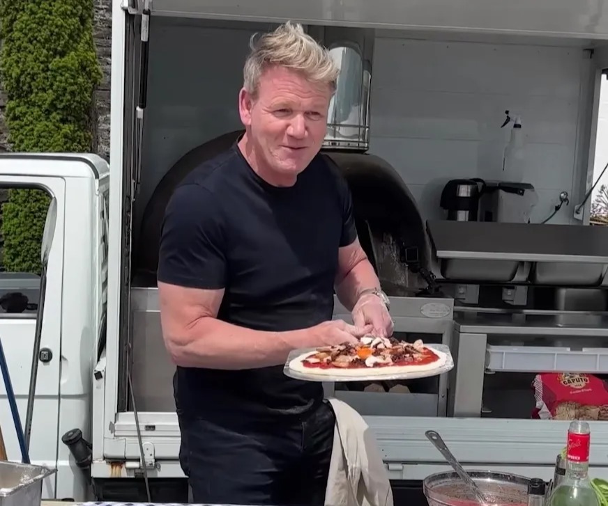 The telly chef posted a video cooking the controversial pizza on his YouTube channel