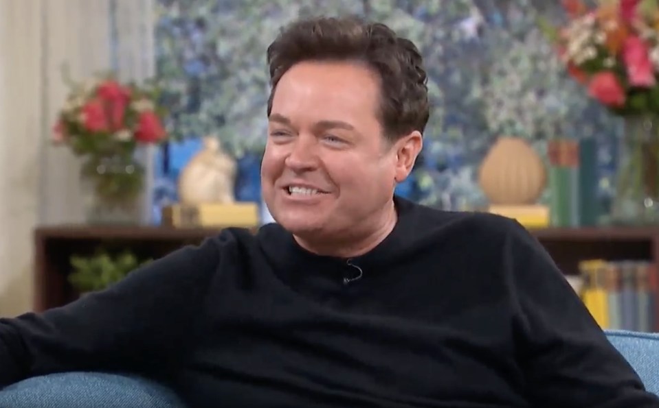 Stephen Mulhern was grilled by the This Morning hosts about his love life