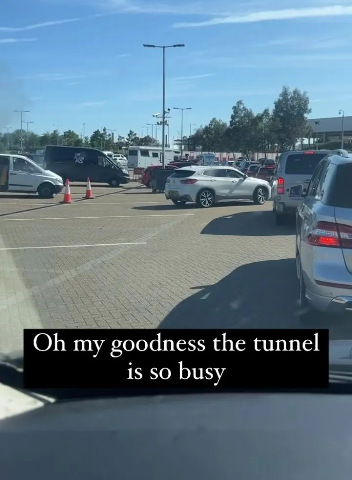 She claimed that the tunnel was "so busy"