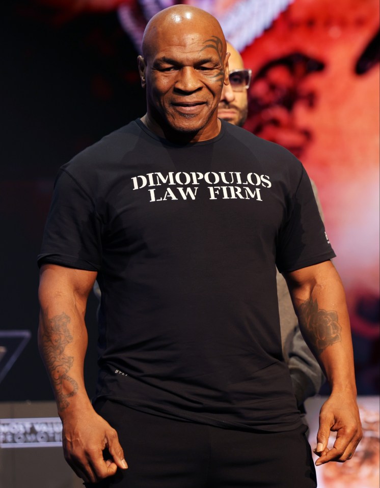 Mike Tyson is widely regarded as one of the best heavyweights of all time