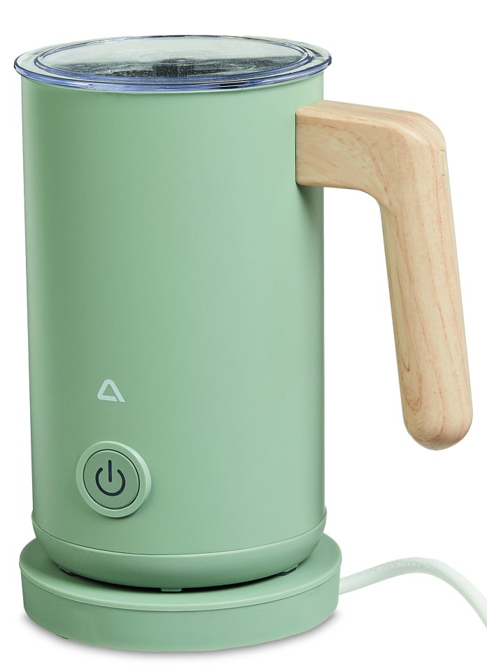 The milk frother now comes in a gorgeous green and features a chic wooden handle