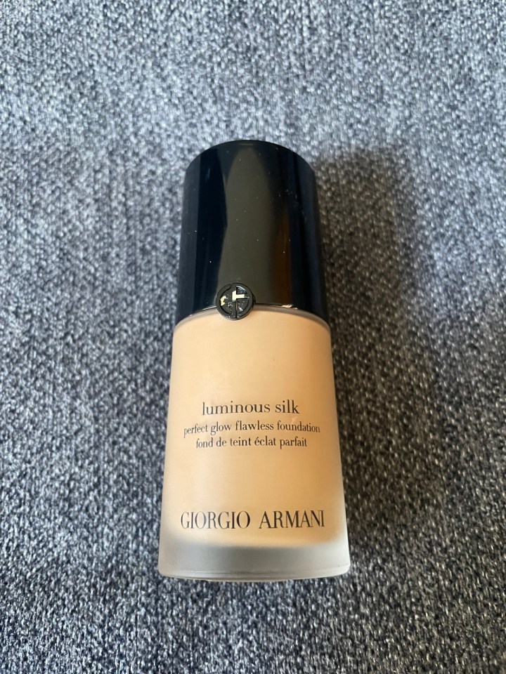 Giorgio Armani Luminous Silk Foundation