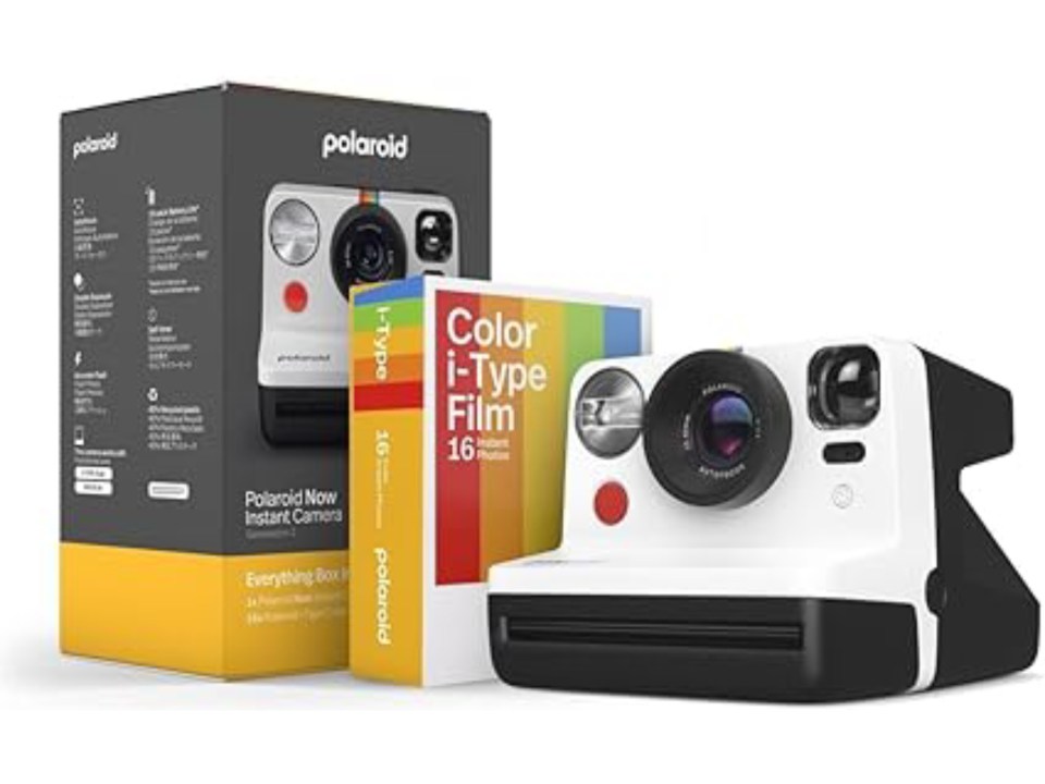 Amazon has slashed the price of the Polaroid Everything Box bundle by 14%, taking it down to £119.99 from £139.99