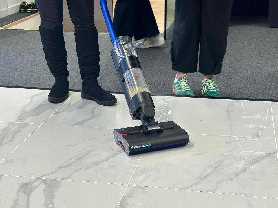 No more spreading dirty mop water all over your floors