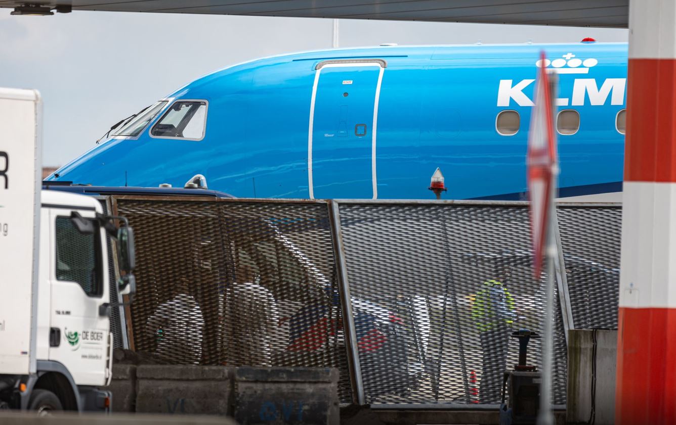 Emergency services surround the KLM Cityhopper