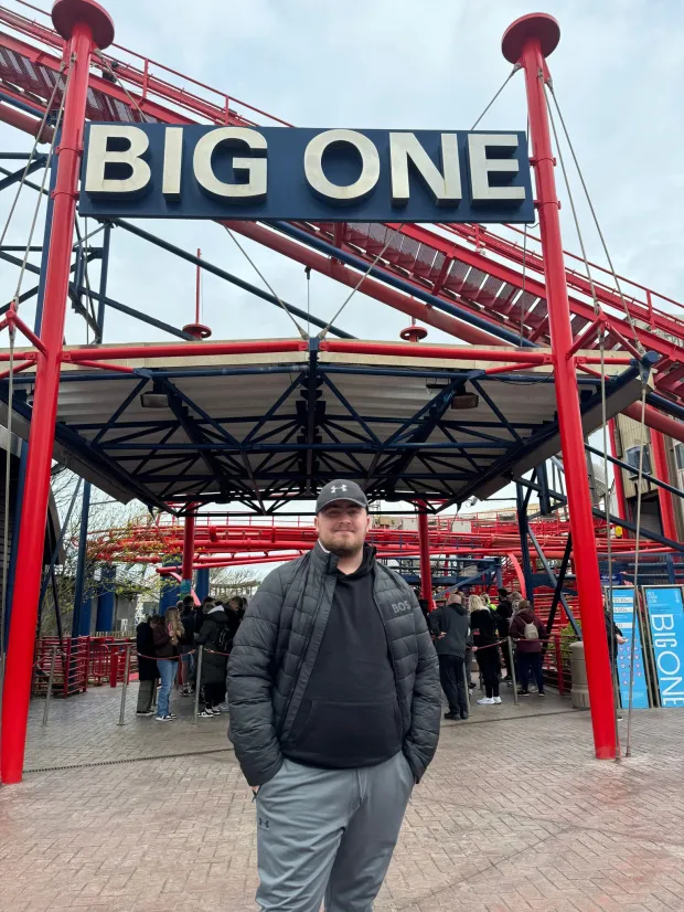 Luke 'warmed' up for Orlando at Blackpool Pleasure Beach