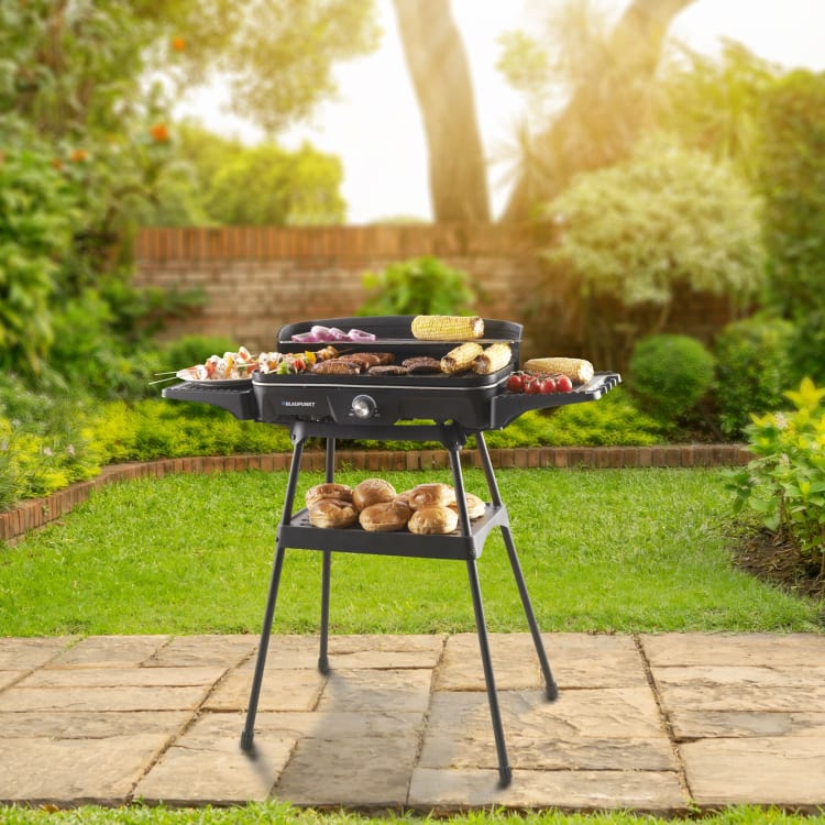 Shoppers have been racing to the checkout as the BBQ is under £40