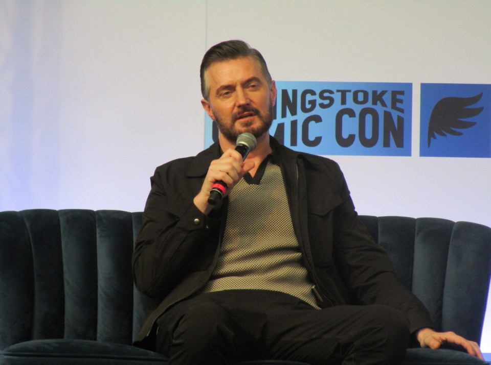 Richard Armitage, best known in fantasy circles for his role in The Hobbit trilogy as dwarf king Thorin Oakenshield, was another big attraction for fans