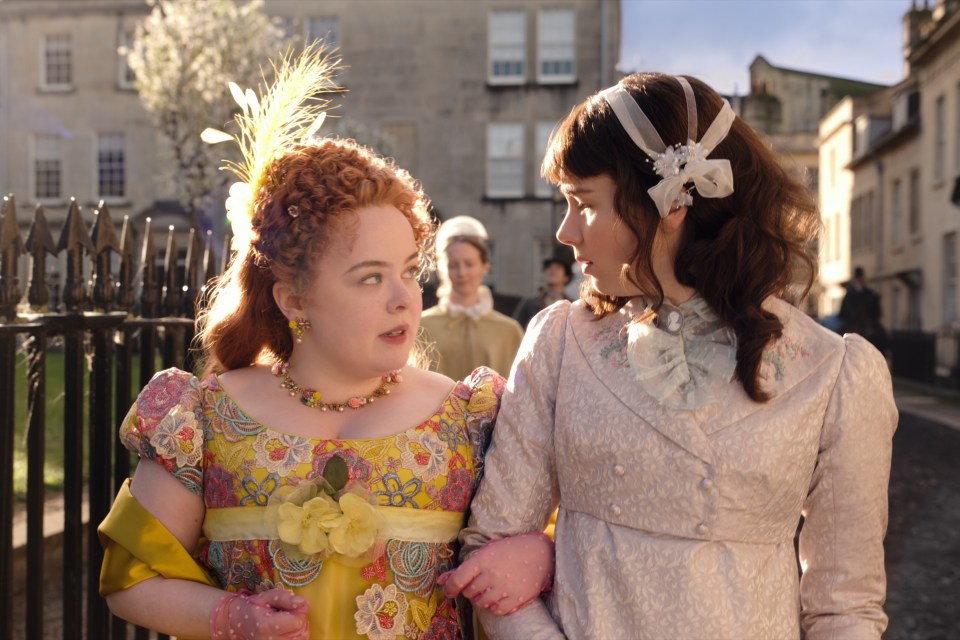 Nicola Coughlan as Penelope Featherington and Claudia Jessie as Eloise Bridgerton