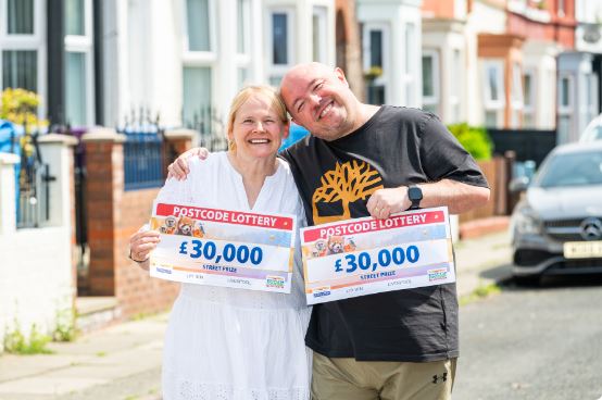 Winners Jo and Steve landed £30,000 each