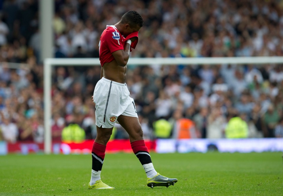 Nani then received the hairdryer treatment from Sir Alex Ferguson