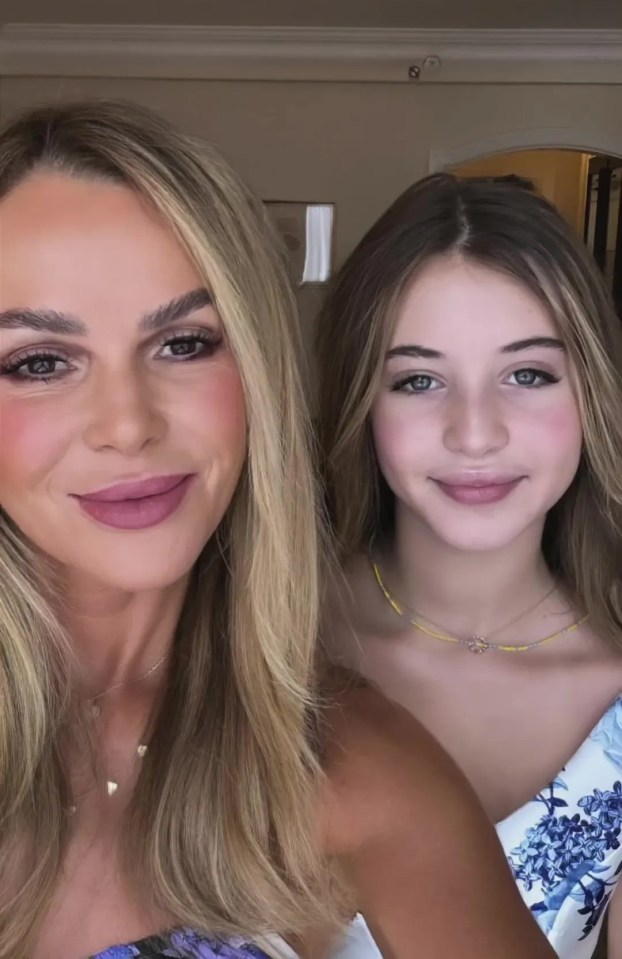 Amanda Holden shared a snap with her lookalike daughter Hollie