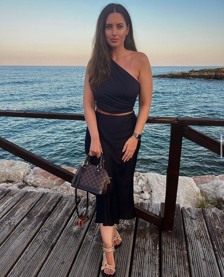 Claudia Harris, 29, says she typically avoided dating apps