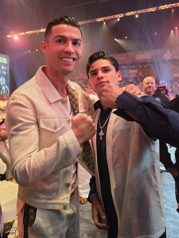 Ronaldo embraces with controversial boxing star Ryan Garcia