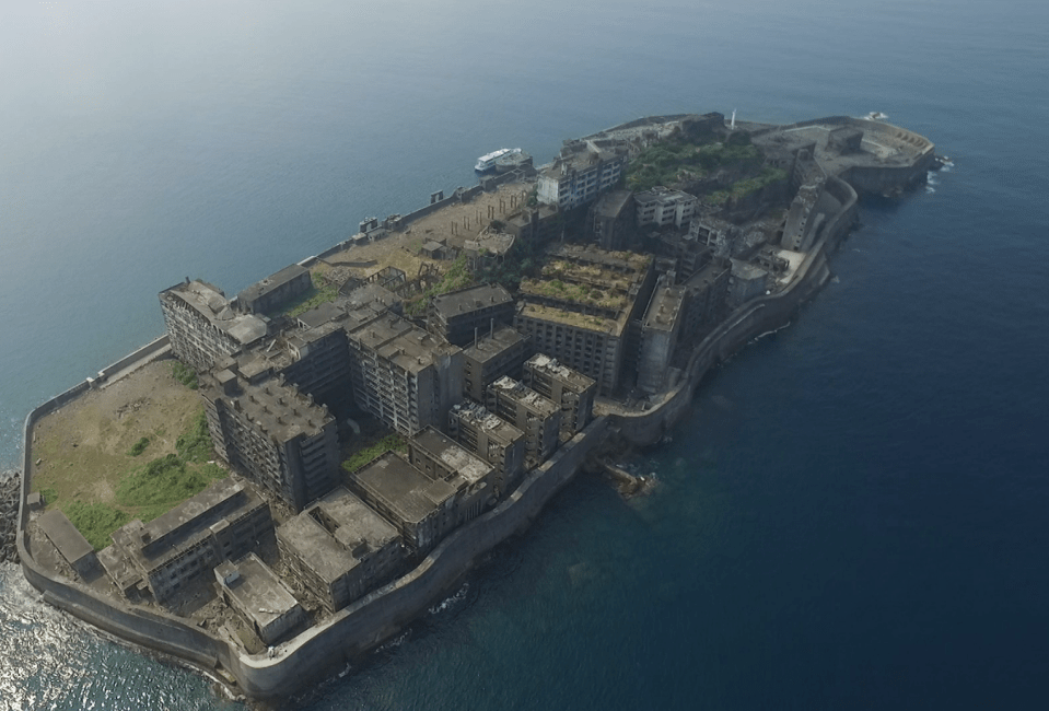 Hashima island is the world's creepiest and tiniest island