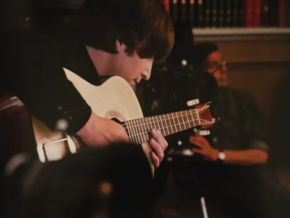 John Lennon plays the rediscovered 12-string Framus Hootenanny guitar