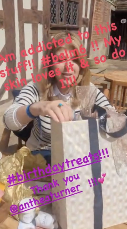 Kate opens gifts including something nice from friend Anthea Turner