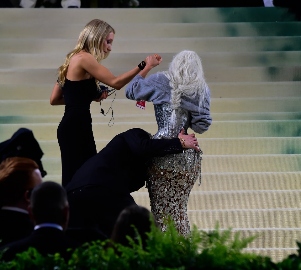 Kim, who needed help to walk up the stairs of the Met Museum, sparked concern with her tiny waist