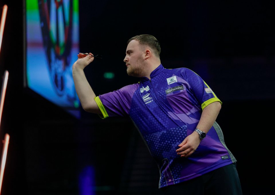 Luke Littler changed his flights for Night 14 of Premier League Darts