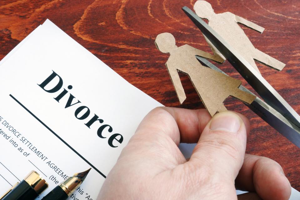 Thousands of divorcing women missing out on slice of £4billion pot