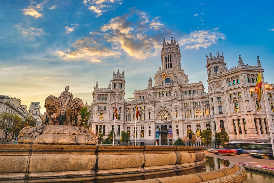 A new sleeper service is set to run between Lisbon and Madrid