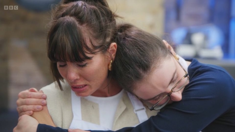 MasterChef contestant Hope broke down in tears after ruining her pastry