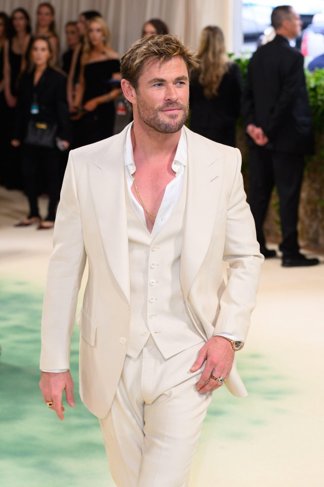 Chris Hemsworth was pictured at the showbiz event