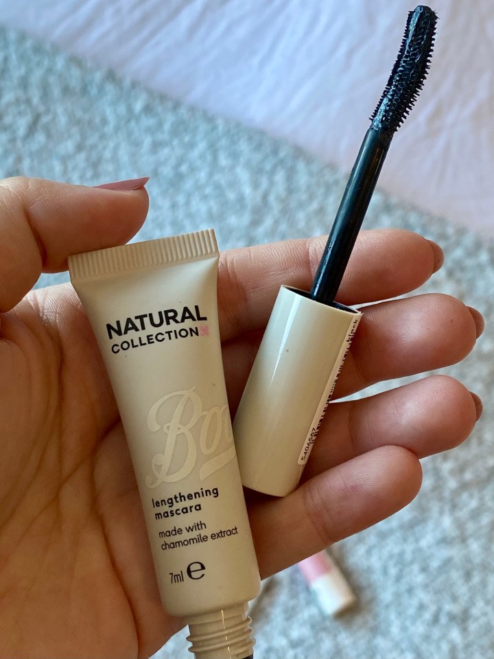 Natural Collection Lengthening Mascara is perfect for everyday wear