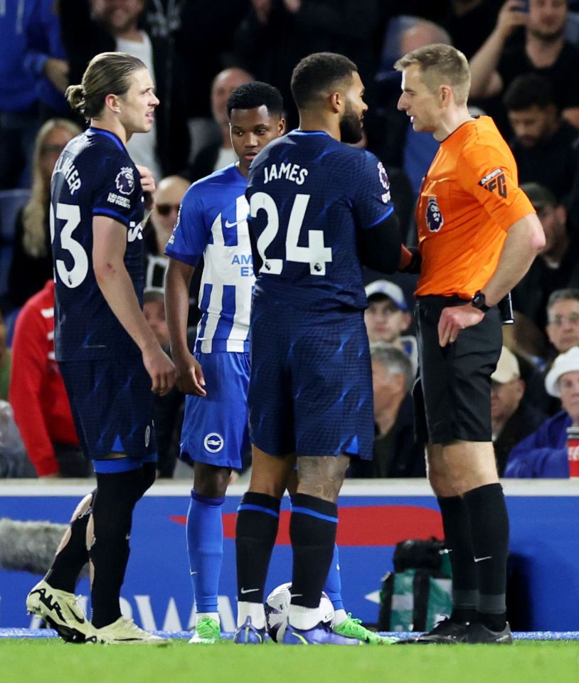 Reece James saw red in the closing minutes at 2-0 up