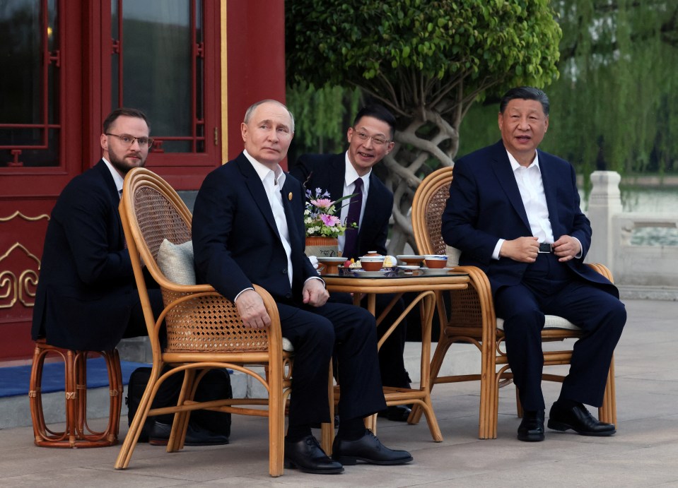 The world leaders appeared very relaxed in each other’s company