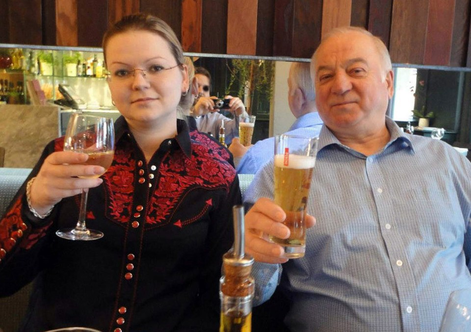 Sergei and Yulia Skripal photographed having a meal in the UK