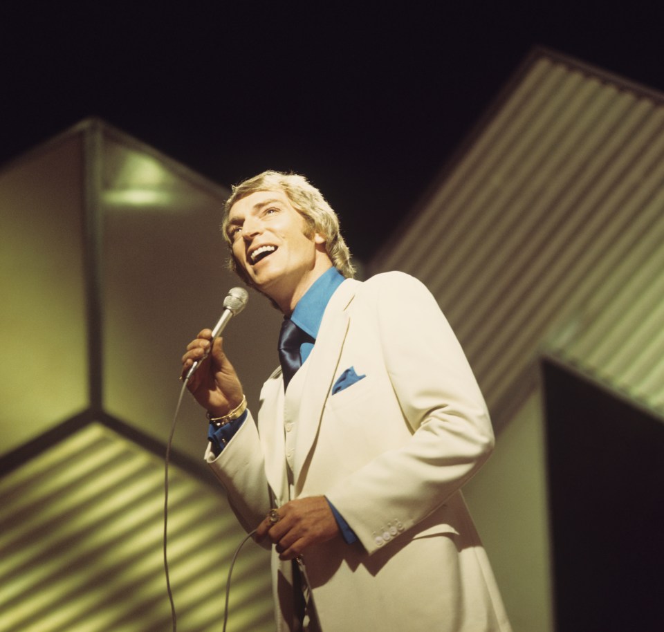 Singer Frank Ifield has died aged 86