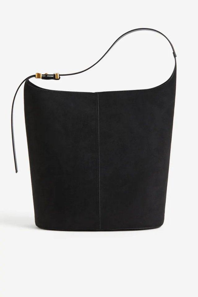 This chic bucket bag is down from £27.99 to £23.80 at H&M