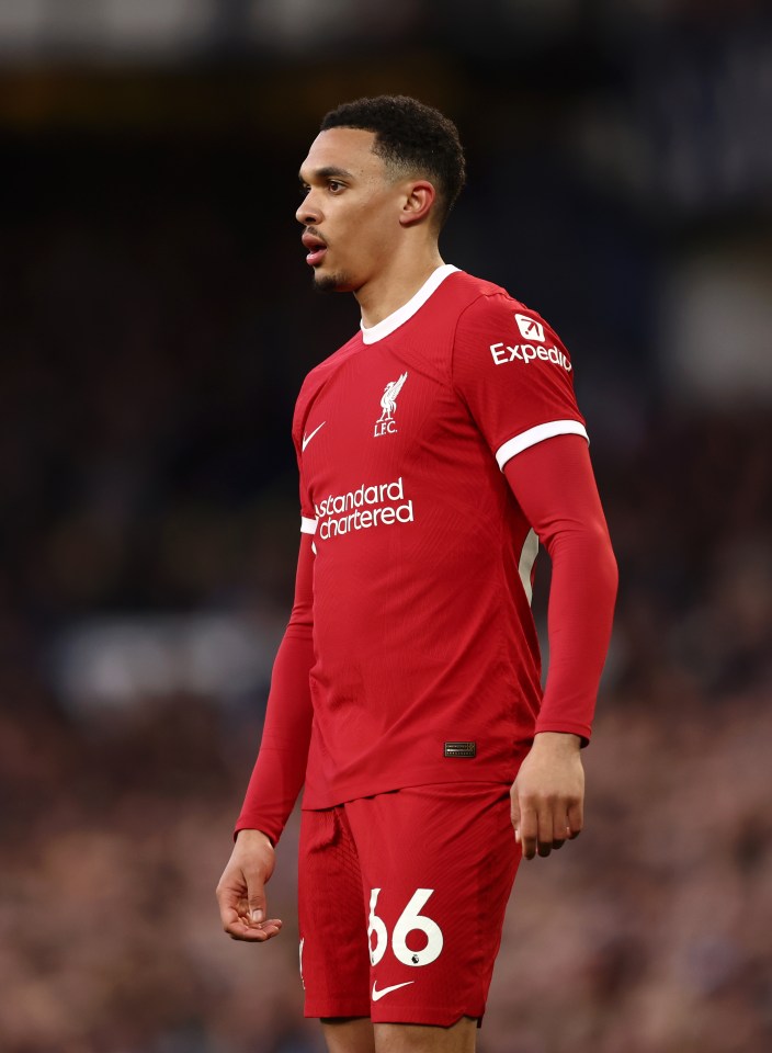 The model is dating footy ace Trent Alexander-Arnold