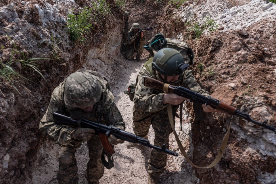 Resolute front line Ukrainian forces defend Kharkiv