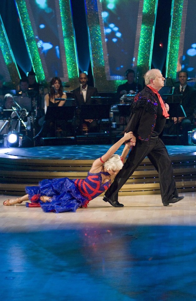 John Sergeant dragged Kristina Rihanoff around the floor in their paso doble