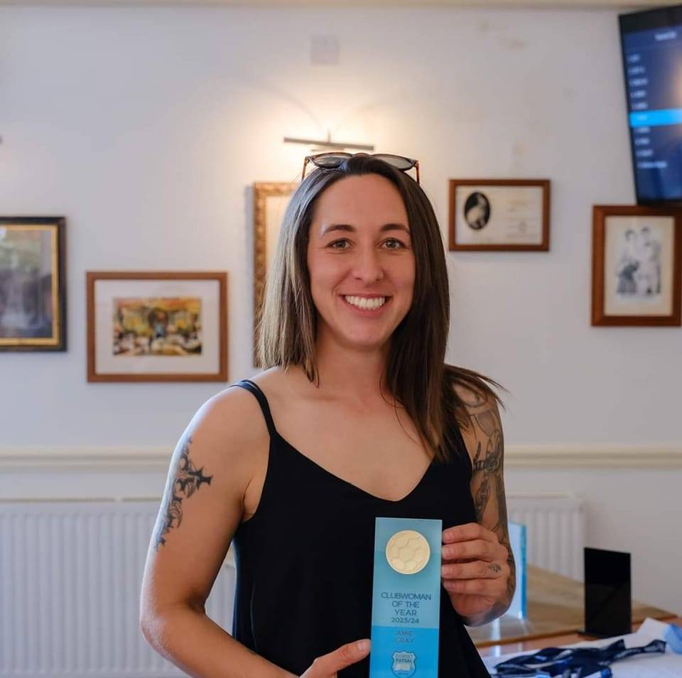 Amie was head coach of the Dorset Futsal Club ladies team and had been awarded clubwoman of the year just days before her death