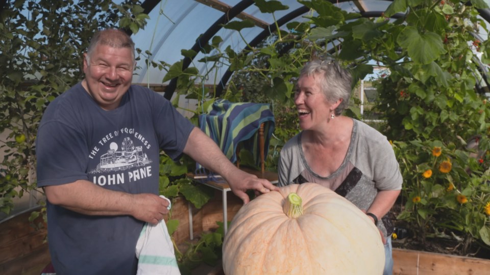 Shetland: Scotland's Majestic Isles: John Irvine and his wife, who grow giant vegetables