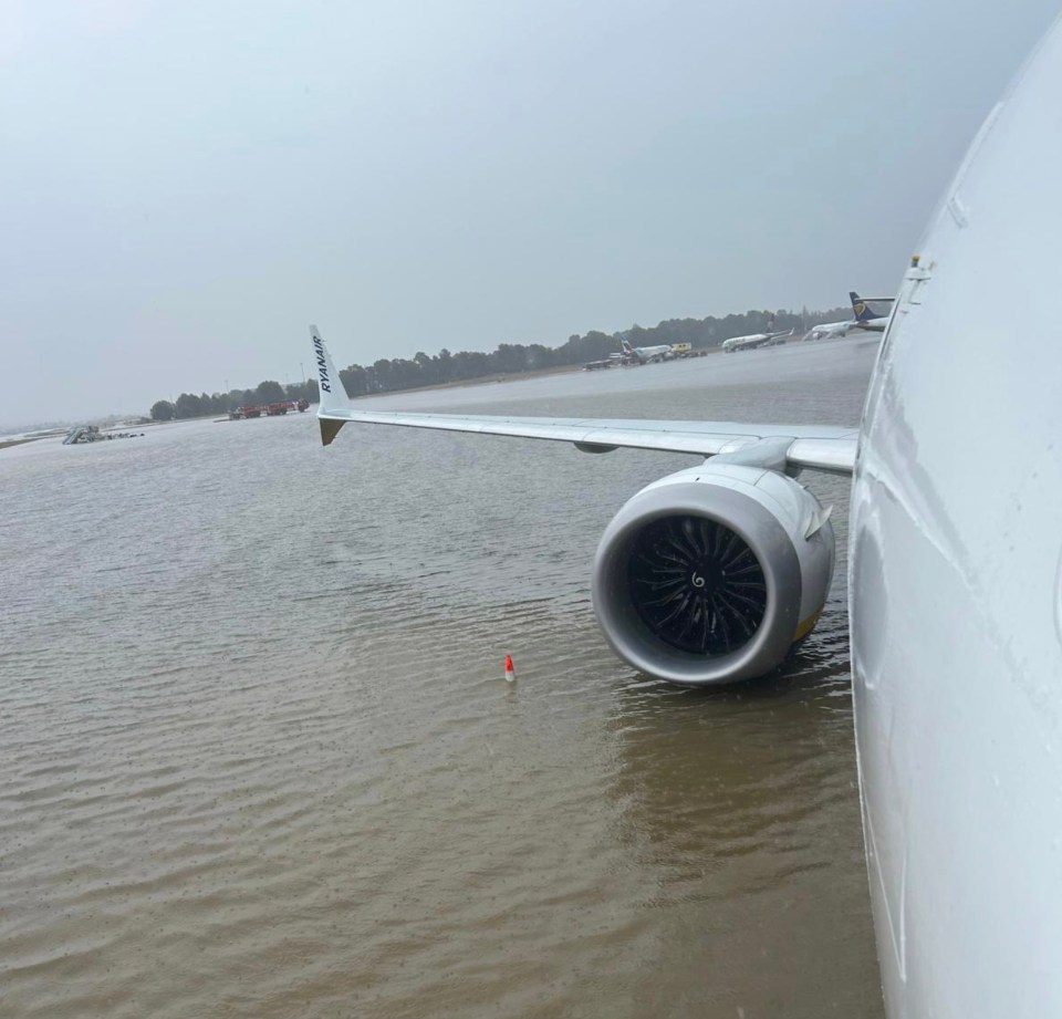 Planes were grounded at Palma airport following torrential rain