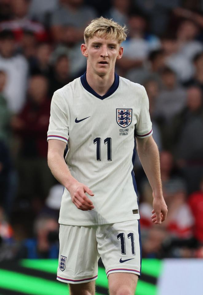 Gordon picked up his first few minutes with England at Euro 2024 against Slovenia