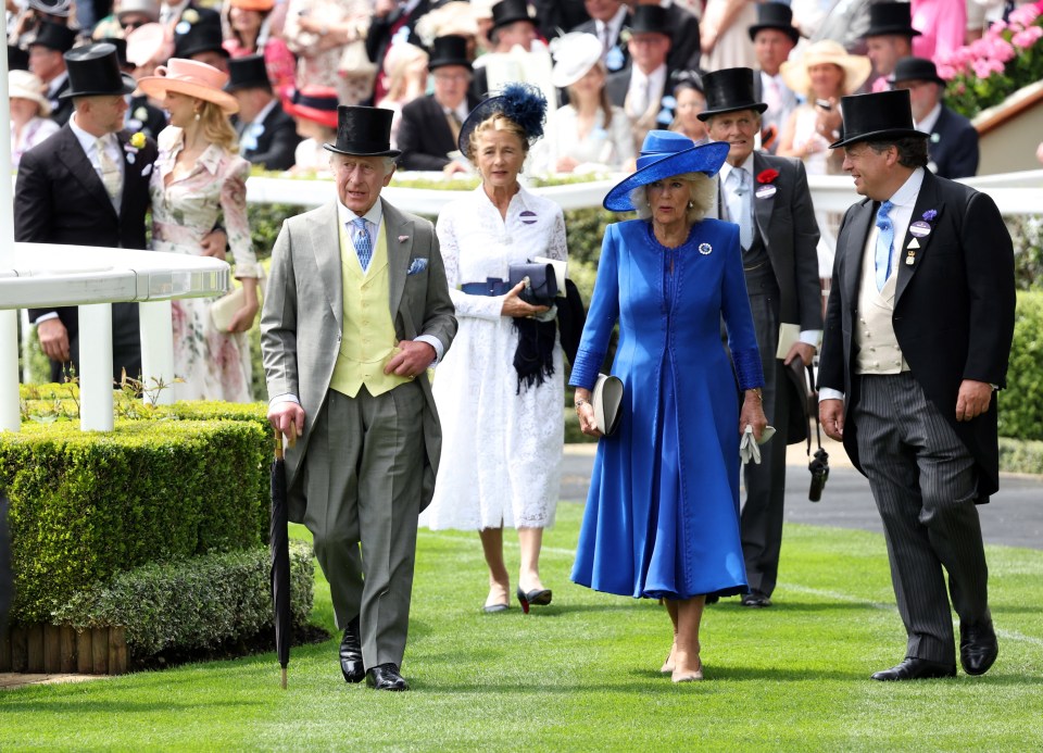 The King and Queen were dressed to the nines