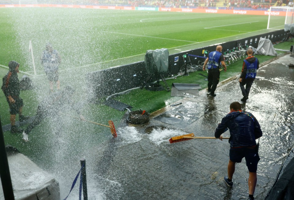 A leaky roof led to water pouring into the stadium before Turkey's clash with Georgia